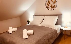 Servus Apartments Stadt Blick